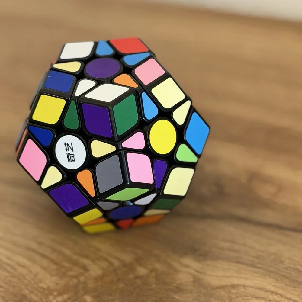 QiYi QIHENG PUZZLE CUBES MEGAMINX REFLEX ASYMMETRIC - Lot Of 4